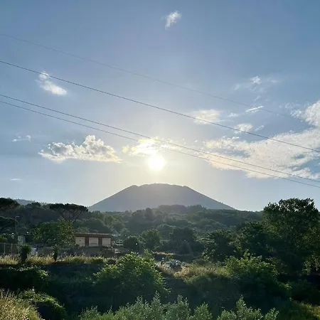 Ioli Vesuvio *
