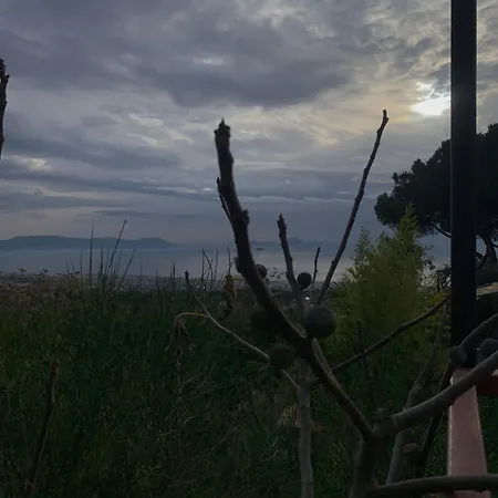 Ioli Vesuvio Bed & Breakfast