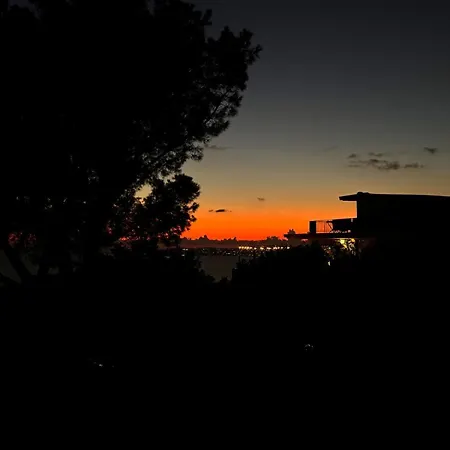 Ioli Vesuvio Bed and Breakfast 4*